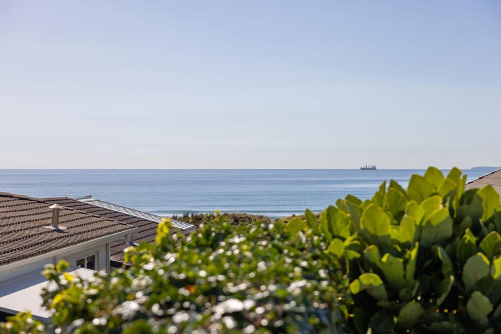Вилла Seaside Beach Retreat - Outdoor Living Маунт-Маунгани Экстерьер фото